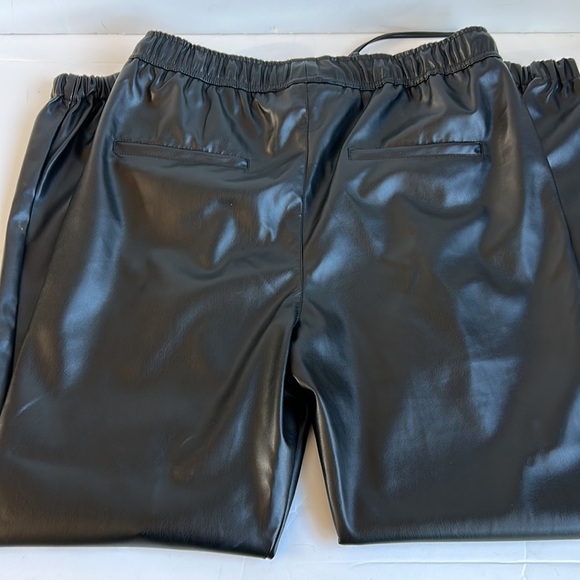Love Tree vegan leather black drawstring jogger with 4 pockets. - Picture 6 of 16